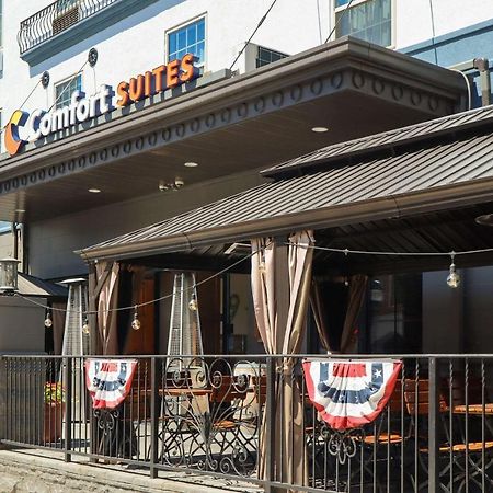 Comfort Suites Downtown Карлайл Екстериор снимка