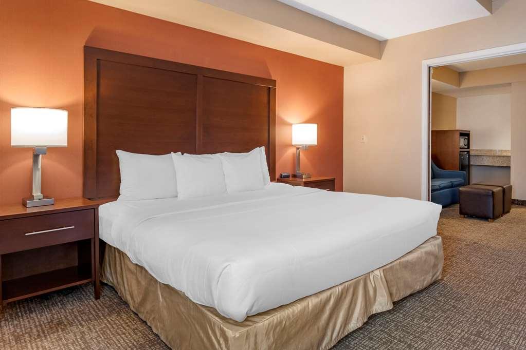 Comfort Suites Downtown Карлайл Стая снимка