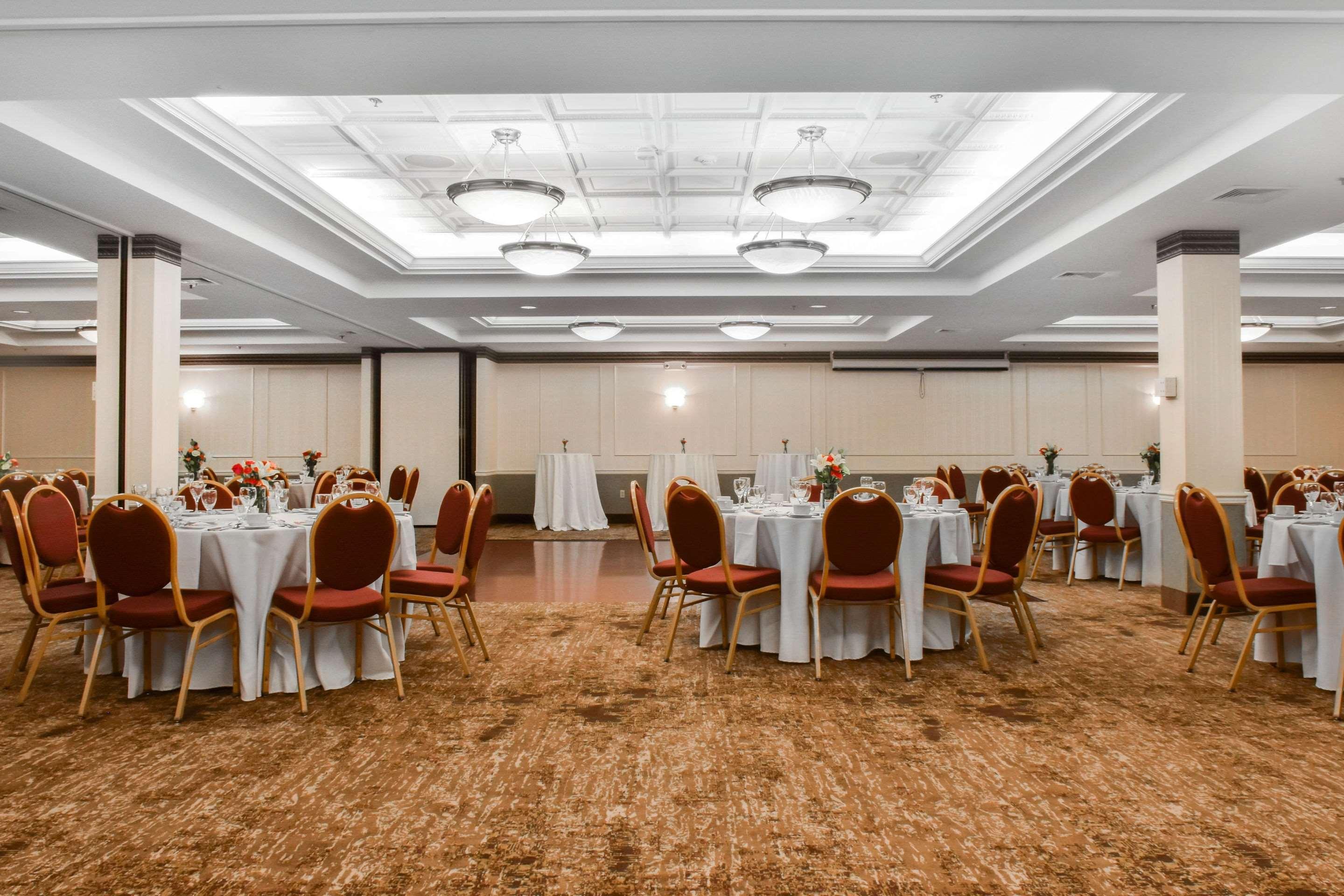 Comfort Suites Downtown Карлайл Екстериор снимка